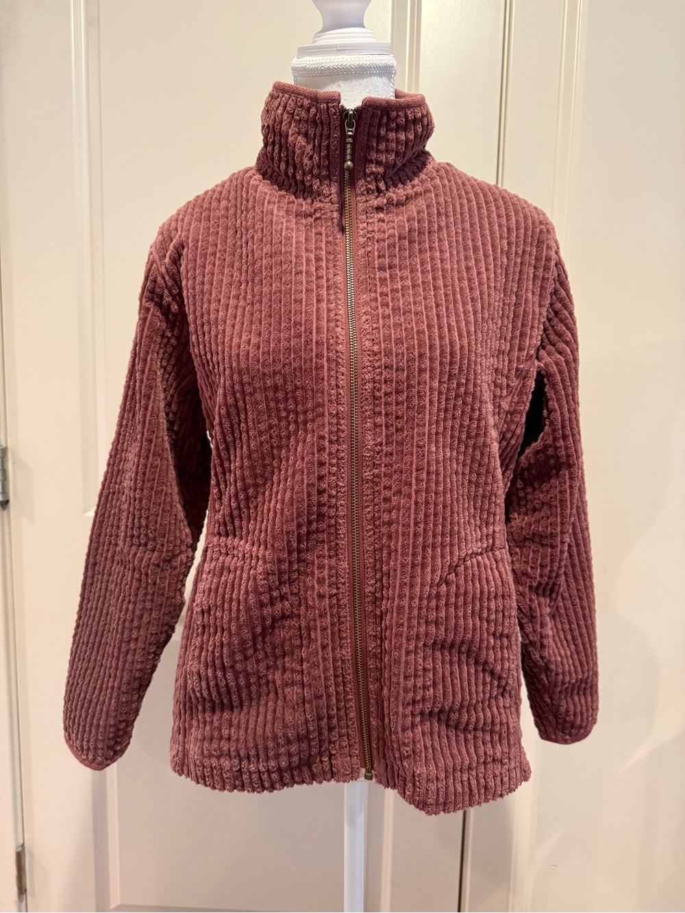 Woolrich Women’s M Petite Hazelberry Corduroy Zip Jacket 100% Cotton
